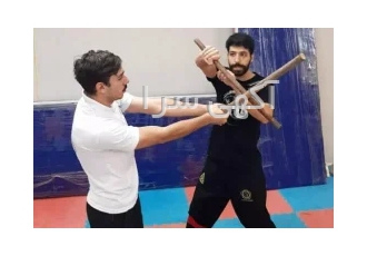 اموزش تخصصی سلاح سرد این سبک تقریبا کامل ترین سبک کار با سلاح سرد می