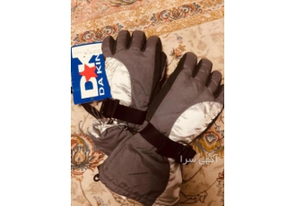 دستکش اسکی دستکش اسکی دکین زنانه تگ ستکش حتی کنده نشده تا حالا استفاده