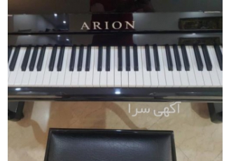 پیانو آکوستیک آریون پیانو آکوستیک آریون مشکی پایه آهویی در حد نو