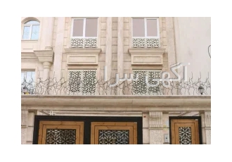 درب فلزی ترکیب چوب و فلز