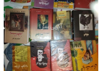 کتب رمان ادبیات جهان و ایران و چند جلد کتاب قدیمی چندین جلد رمان ادبیات