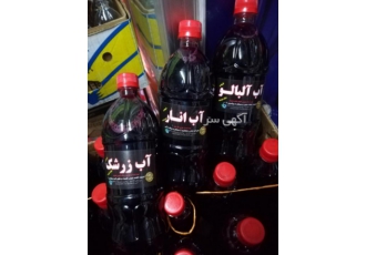 آب آلبالو آب زرشک