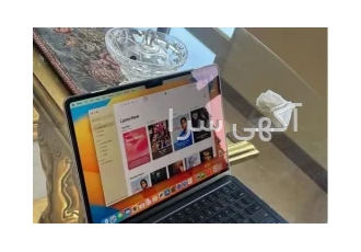 مک بوک ایر m۲ مدل ۵۱۲ گیگ در تهران 13 6 اینچی رنگ میدنایت 2022 رم 8 گیگ