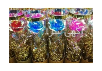 تولید و فروش عمده باکس گل باکس عروسکهای شیشه ای و شاخ گل مصنوعی