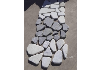 قلوه سنگ و سنگ رودخانه ای تخت