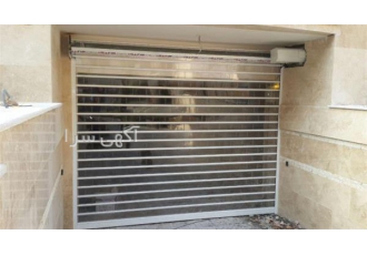 اجرای درب کرکره برقی پلی کربنات شفاف