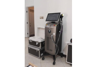 فروش لیزر موی زائد تیتانیوم Soprano titanium ice Company KM 1200W