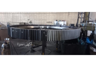 ساخت چرخ دنده در سایز های بزرگ و انواع مختلف