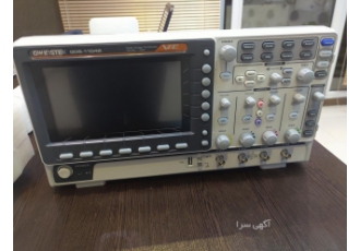 اسیلوسکوپ ۴ کانال GW instek GDS-1104B