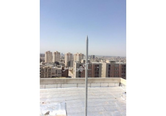مجری صاعقه گیر