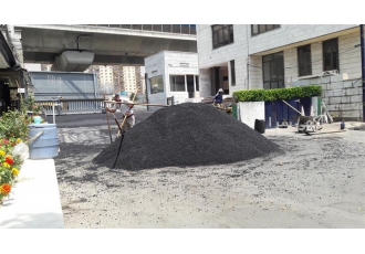 خدمات آسفالت کاری اجرای آسفالت و ایزوگام جدید در کن تیم ما سال هاست