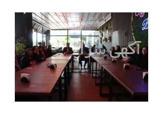 برگزاری کنفرانس و ورکشاپ در کافه ۴۳۵ برج میلاد