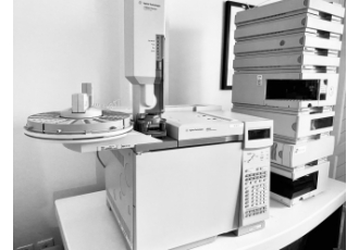 فروش دستگاه کروماتوگرافی گازیAgilent GC۶۸۹۰plus/N فروش دستگاه Agilent