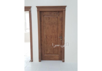 درب دو لنگه چوبی
