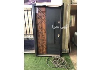 درب چوبی ورودی