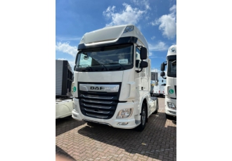 فروش خودروهای کِشنده سنگین فروش خودروهای کشنده وارداتی volvo DAF