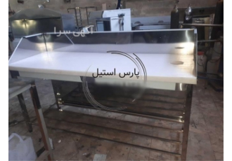 فروش میز کار صنعتی در تهران میز کار استیل جزء تجهیزات آماده سازی