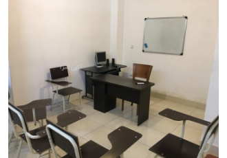 اجاره ساعتی کلاس درس در مرکز شهر کلاس درس با ظرفیت 6 تک صندلی بهمراه