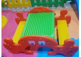 فروش عمده انواع میز و صندلی کودک و میز خرچنگ در تهران فروش عمده انواع