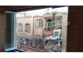 خدمات نصب و اجرای صفر تا صد درب و پنجره UPVC در پاکدشت نصب و اجرای درب