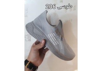 تولید و پخش کفش تک پا