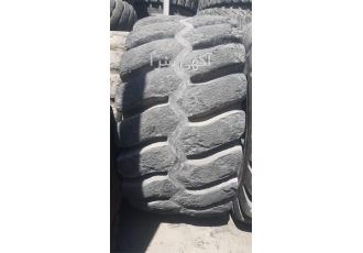 فروش لاستیک لودر 600 یا 988 دست دوم