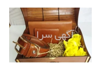 ست چرم طبیعی مردانه اصل و باکیفیت (کیف کمربند جاکارتی باکس چوبی ) در اصفهان