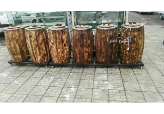 یخ در بهشت بستنی بشکه ای چوبی در رشت فروشگاه سانترال ضمیری ساخت انواع