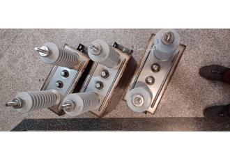 خازن فشارقوی High Voltage DC 1 ساخت خازن HV DC برای منابع تغذیه 2 ساخت