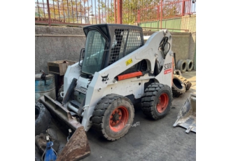 مینی لودر بابکت s۳۰۰ مینی لودر بابکت s300 سال ساخت 2008 کارکرد 8000