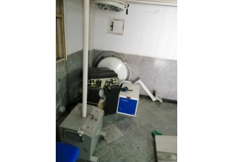 فوش چراغ سیالیتیک و تخت اتاق عمل فوش چراغ سیالیتیک و تخت اتاق عمل بدلیل