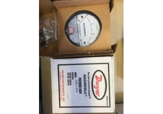 گیج اختلاف فشار دوایر آمریکایی تعدای گیج اختلاف فشار Dwyer با مشخصات