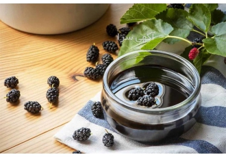 تولیدی شیره توت سنتی قیمت عمده شیره توت سنتی در اصفهان شیره توت سنتی