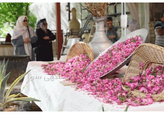 اسانس های هل گلاب سنتی پرکاربرد برای قنادی و بستنی