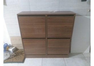 جاکفشی داشبوردی جاکفشی داشبوردی در ابعاد عرض 100 ارتفاع 100 عمق 30 یراق