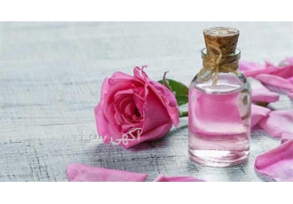 اسانس گل محمدی معطر و طعم مطلوب برای تولید بستنی در کاشان شرکت رایحه