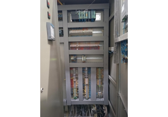 خدمات اتوماسیون صنعتی و برنامه نویسی PLC اتوماسیون صنعتی کنترل ابزار