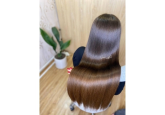 بهترین کراتین کار پروتئین و بوتاکس رنگ و لایت آزاده من آزاده محمدی