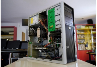 کامپیوتر مخصوص 3D رندر و نرم افزار