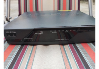 Router cisco model: ۸۷۸ روتر سیسکو مدل 878 در حد نو