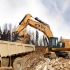 بیل‌های مکانیکی چرخ‌زنجیری کاترپیلار Caterpillar ۳۹۰ در تهران واردات