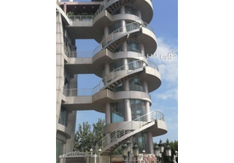 اجرای عایق رطوبتی، نمای ساختمان (بدون داربست)