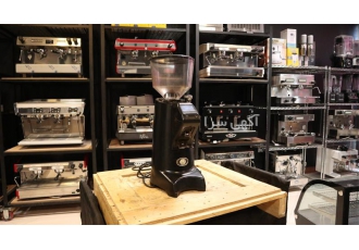 فروش آسیاب قهوه گرایندر صنعتی یورکا زنیت کلاب در تهران ◙ آسیاب قهوه