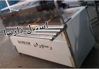 تولید و فروش کانتر استیل در تهران غذا در کانتر گرم داخل لگن های بن ماری