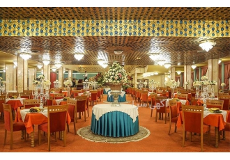 معماری داخلی تالار در اصفهان آگهی طراحی و اجرای معماری داخلی تالار