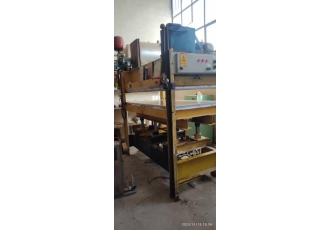 فروش دستگاه پر گرم یک دستگاه پرس گرم 6 جک هیدرولیک گاز سوز ابعاد 100