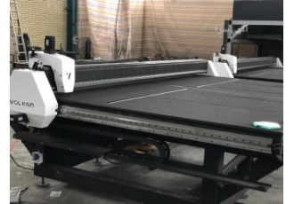 تولید دستگاه سی ان سی شیشه اقساط متنوع تولید انواع ماشین آلات صنعتی cnc
