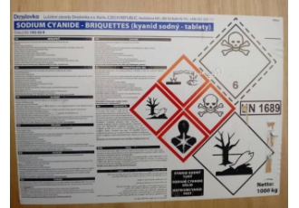 سیانید سدیم سیانید سدیم محصول کشور چک Sodium CYANIDE MIN 98% Alkalinity
