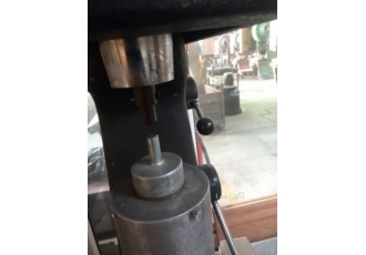 سختی سنج سختی سنج فلز یونیورسال راکول آ B C فرانسوی کالیبره و درحال کار