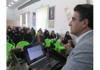 ارائه کارگاه های آموزشی در زمینه فردی و خانواده
